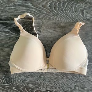 Front closure bra 36c